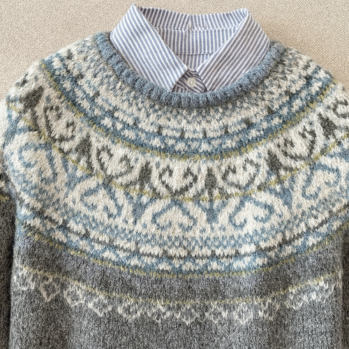 Martine | Maglione grigio con motivo color avorio