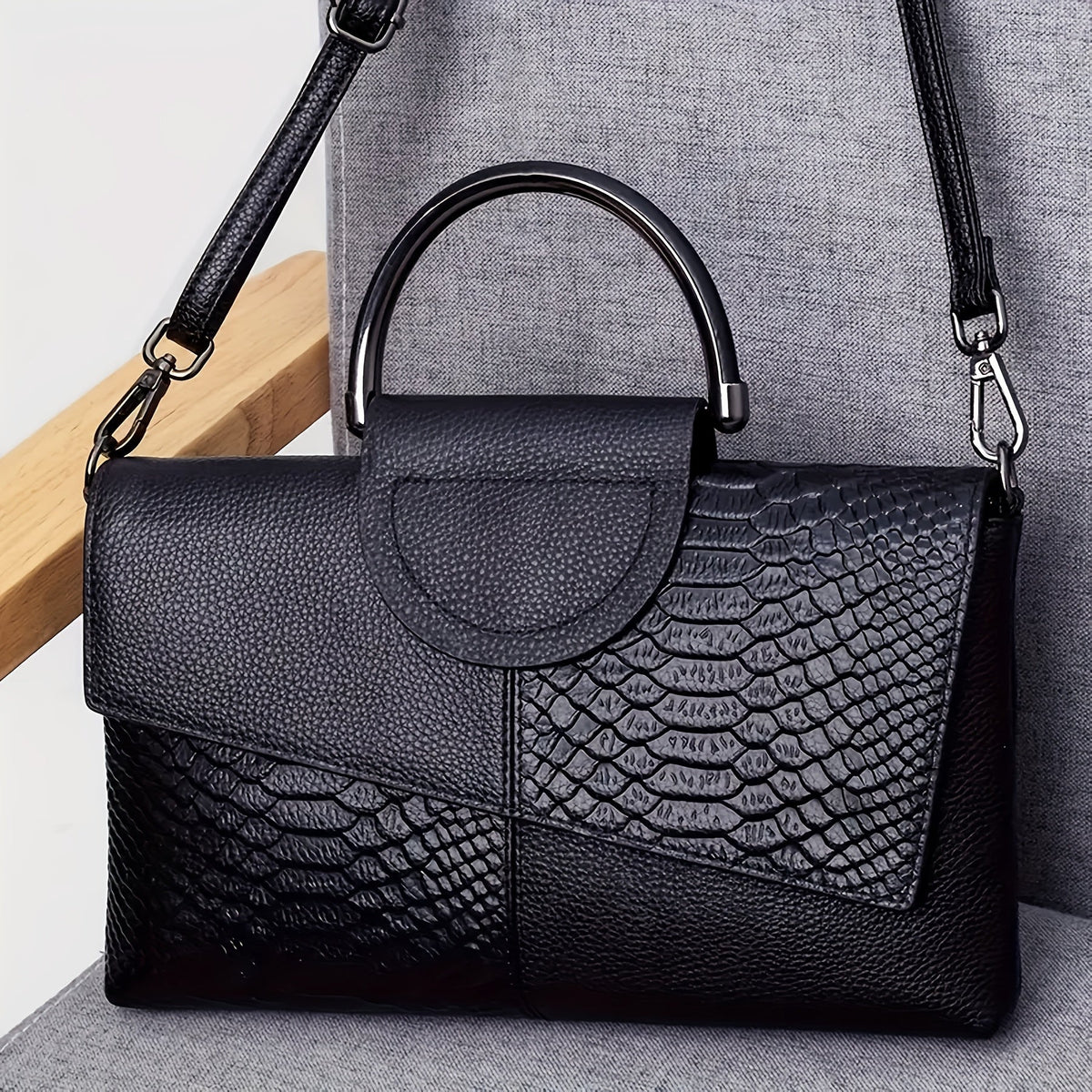 Bianca | Pochette Effetto Coccodrillo
