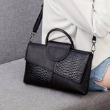 Bianca | Pochette Effetto Coccodrillo