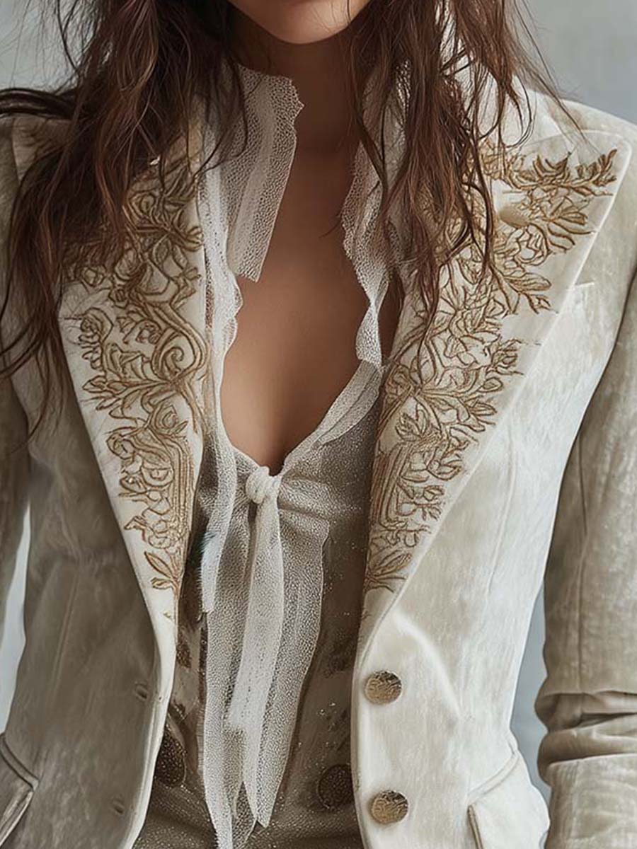 Constance | Blazer Avorio Ricamato Tailleur